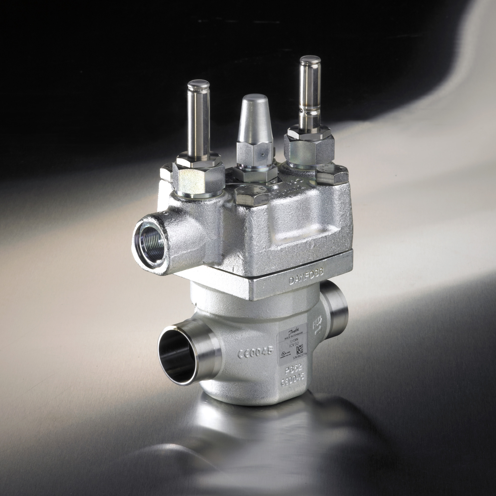 2-step solenoid valve, ICLX 40, 40 mm, Butt weld | Danfoss Climate