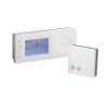 Programmérbare rumtermostater, TPOne, On/Off modulating control, Plantype: 7-dage, 5/2-dage eller døgn, Batteries for thermostat + 230Vac for receiver Programmérbare rumtermostater, TPOne, On/Off modulating control, Plantype: 7-dage, 5/2-dage eller døgn, Batteries for thermostat + 230Vac for receiver